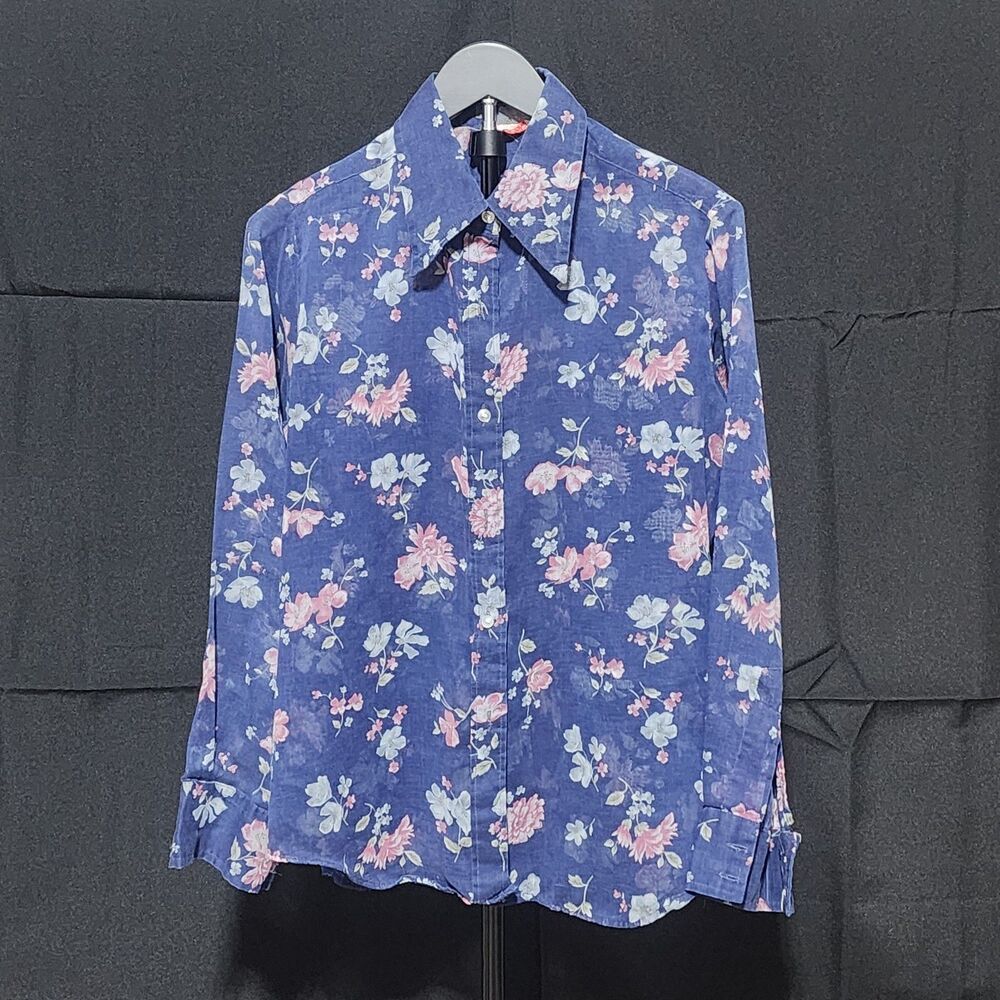Vintage 70s Blue Floral Semi-Sheer Button-Down Shirt Mad Shirter Women's Small